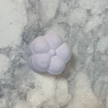 Load image into Gallery viewer, Shower Steamer