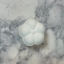 Load image into Gallery viewer, Shower Steamer